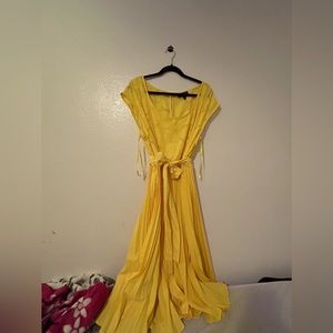 Lane Bryant really pretty yellow dress